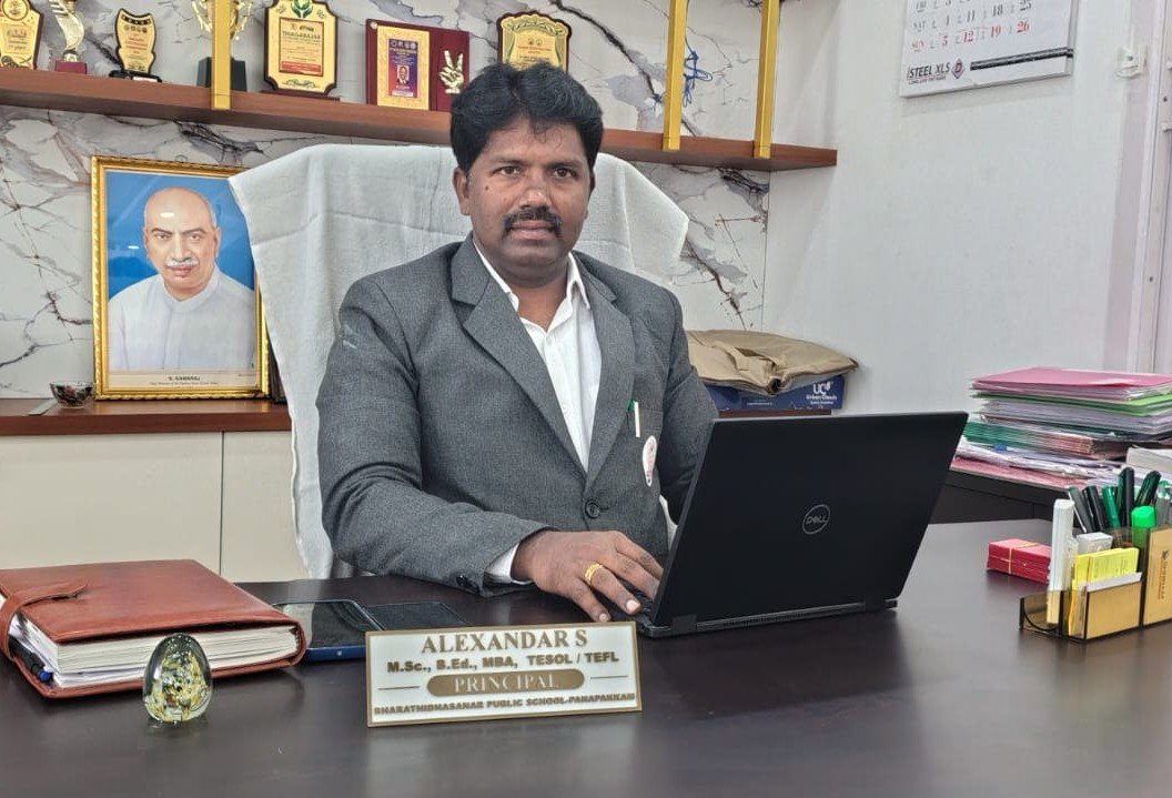 Portrait of Mr. Alexander S, M. Sc., B. Ed., MBA, TESOL/TEFL, Principal